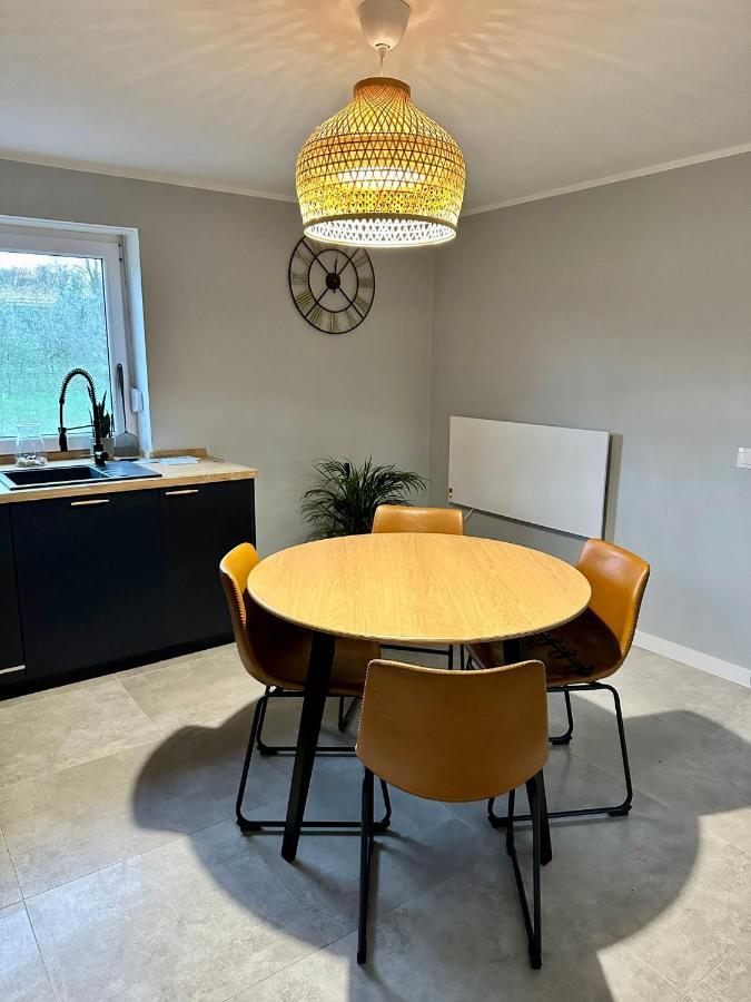 Osada Gesin Apartamento Zabor Exterior foto